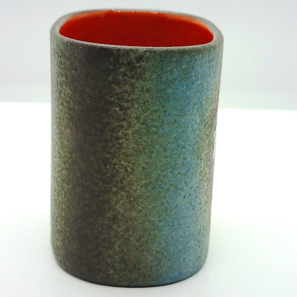 Studio Art Pottery Matches or Toothpick Holder Signed by Artist Canada - Picture 4 of 7